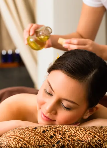 aroma-therapy-massage