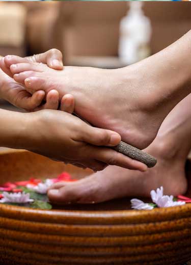 lotusl pedicure